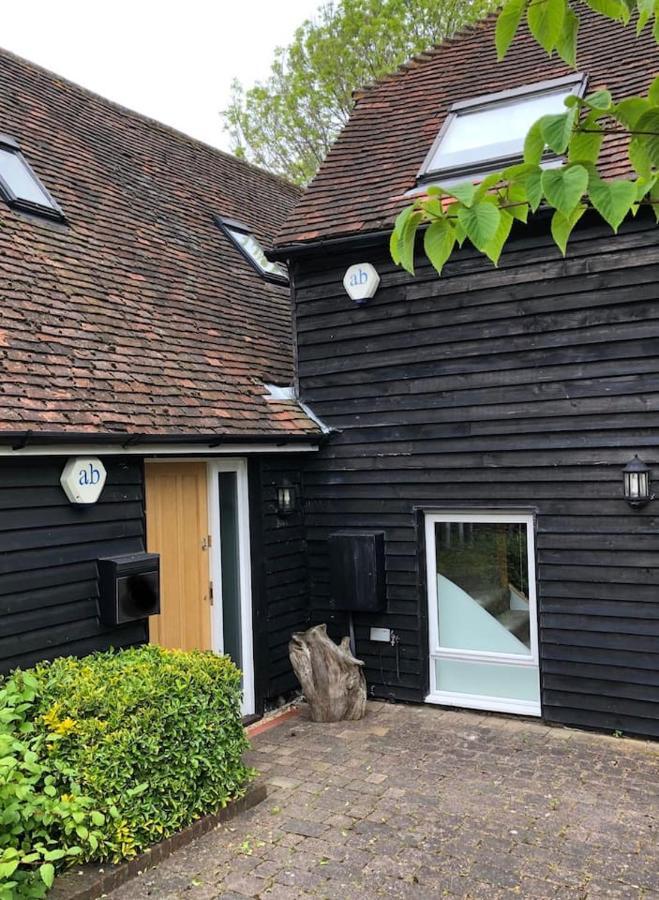 Appartement The Barn House à Cranleigh Extérieur photo